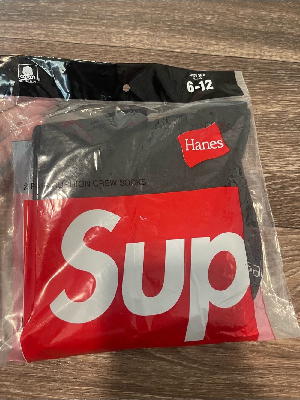 Supreme x Hanes Black & Red Crew Socks Pack